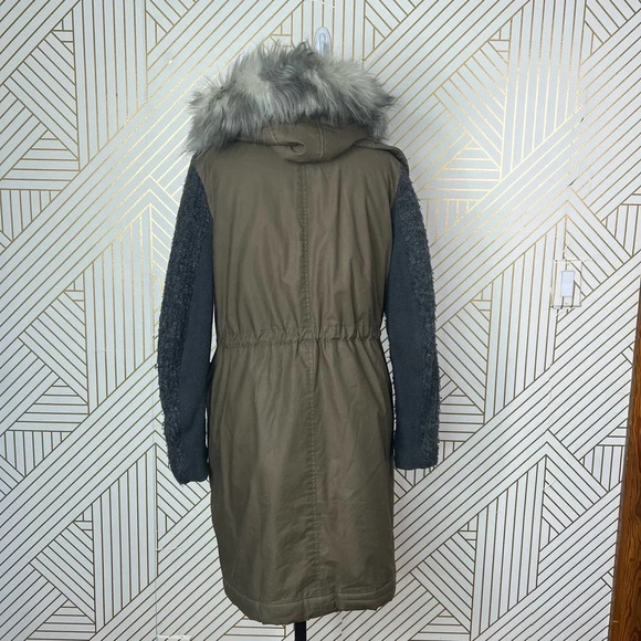 Vera Wang Faux Fur Trim Mixed Media Anorak Coat Green Khaki Size Small - Picture 10 of 12